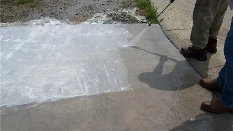 Concrete strip cleaning test